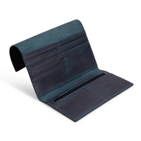 Asymmetrical Snap Wallet